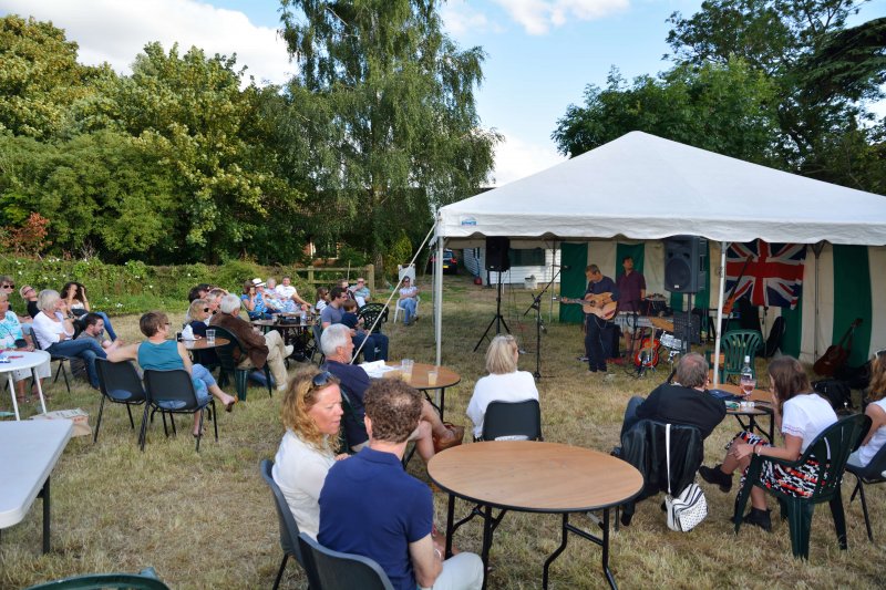 Acoustic Lounge 01